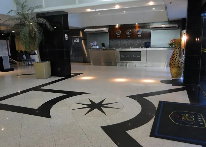 Plaza Praia Suítes Fortaleza 